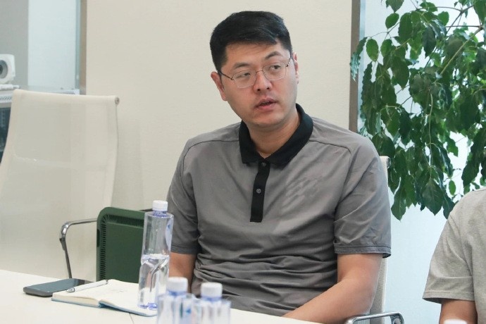 李翔：力爭(zhēng)重新打造出一支團(tuán)結(jié)一致、頑強(qiáng)拼搏的北京女籃