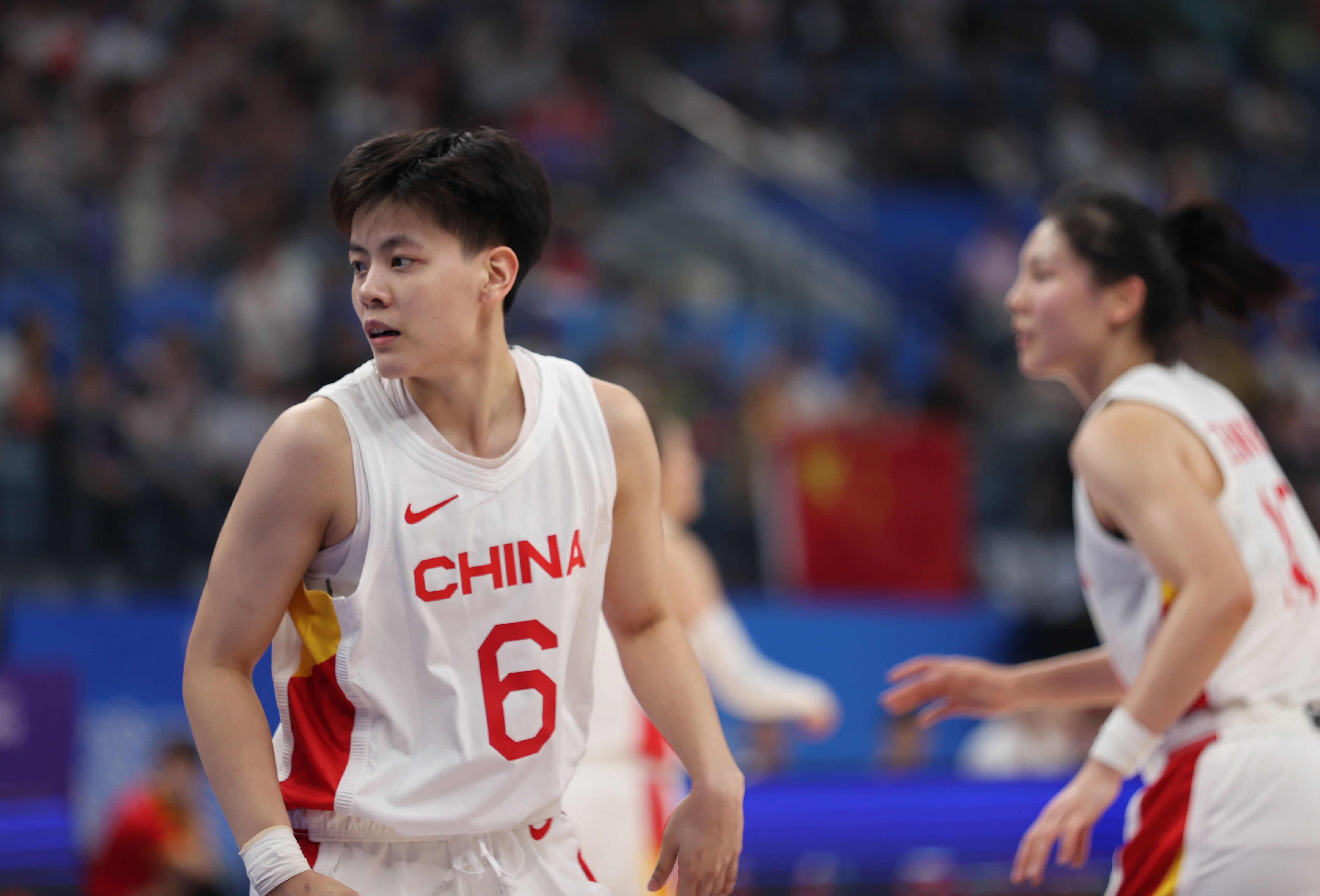 這讓人怎么玩？中國女籃半場67-21領(lǐng)先波黑46分！楊舒予17分！
