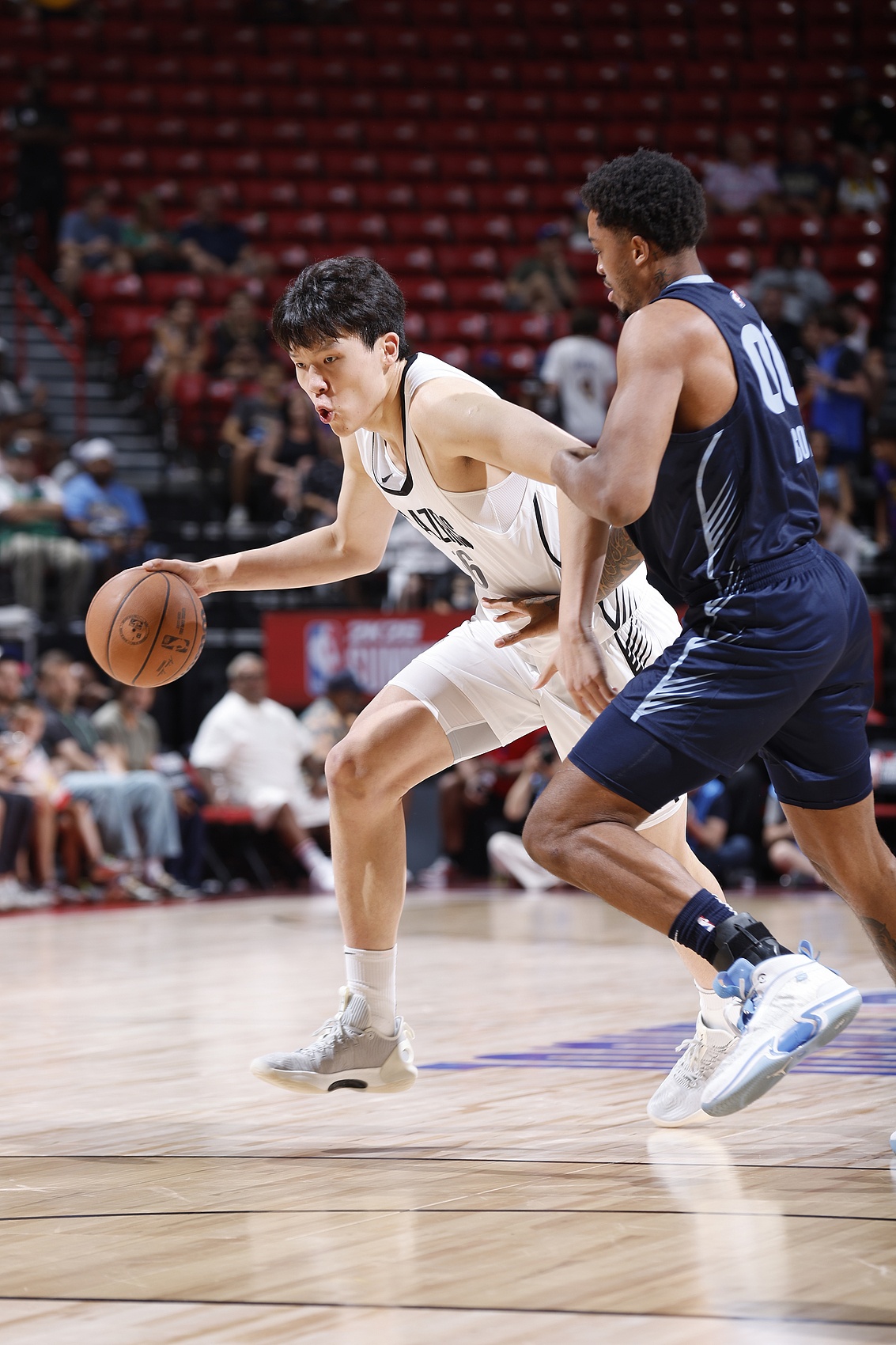 王?。簵铄辛咙c也暴露出了不足 尤其是對于籃板球的保護