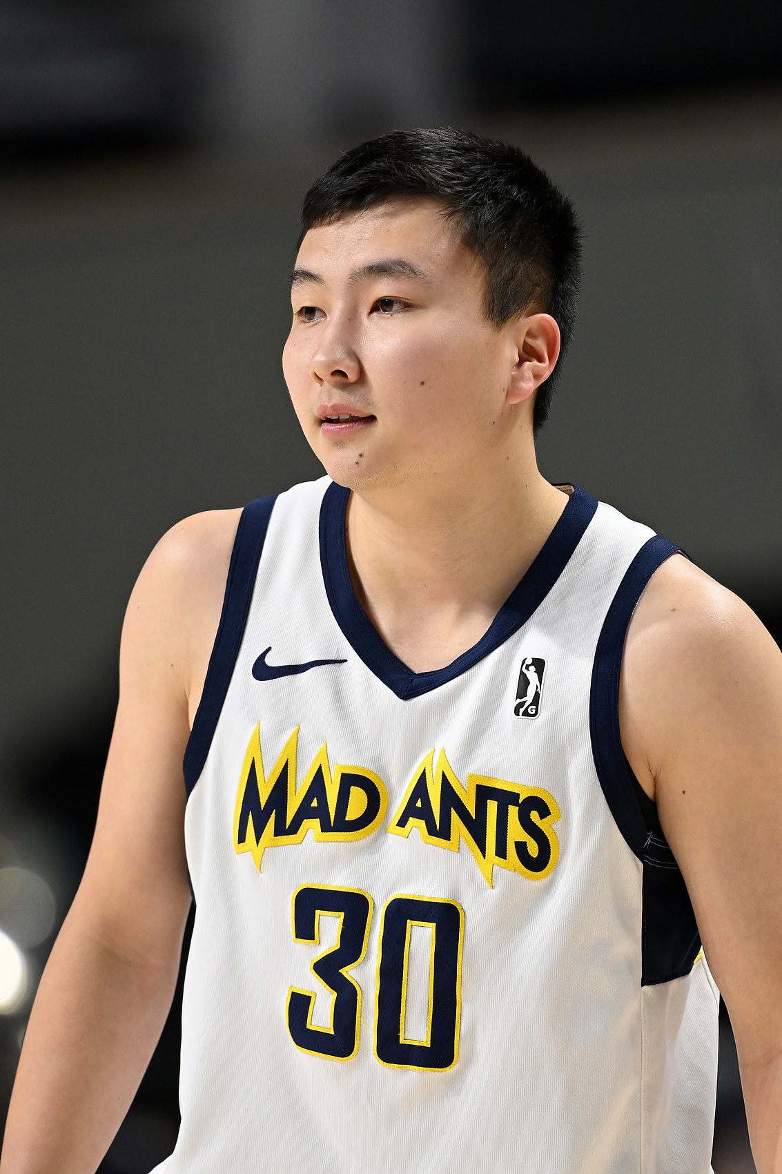 出手很多！富永啟生13投4中&三分8中2 得到12分正負(fù)值+6